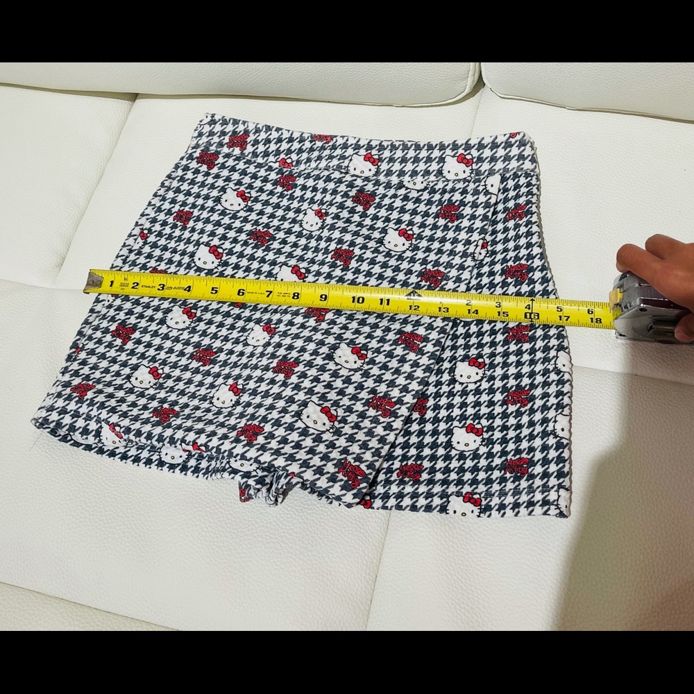 Hellokitty Skirt - image 4